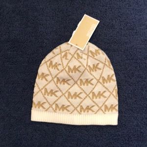 MICHAEL KORS NWT beanie